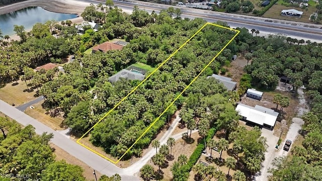 720 12th Ave NW, Naples, FL 34120