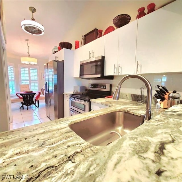 385 Dover Pl Unit 4-402, Naples, FL 34104 - photo 11