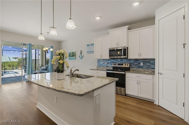 18160 Everson Miles Cir, North Fort Myers, FL 33917 - photo 3