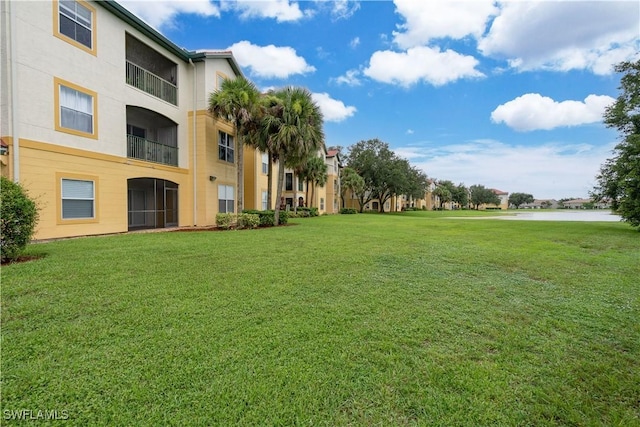 11500 Villa Grand Unit 310, Fort Myers, FL 33913 - view of green lawn