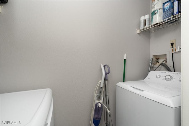 11500 Villa Grand Unit 310, Fort Myers, FL 33913 - washroom featuring washing machine and dryer