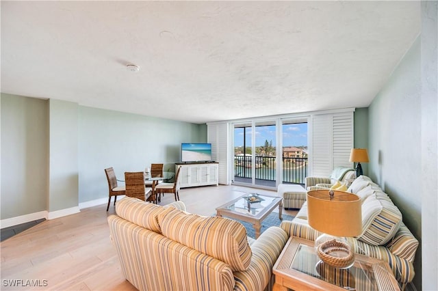 11030 Gulf Shore Dr Unit 401, Naples, FL 34108 - photo 5