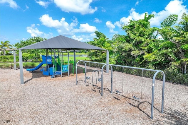 9114 Bexley Dr, Fort Myers, FL 33967 - photo 42
