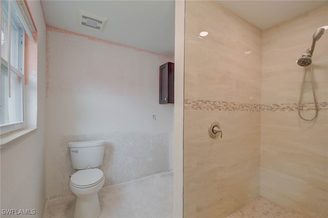 330 Shore Dr, Fort Myers, FL 33905 - bathroom with tiled shower and plenty of natural light