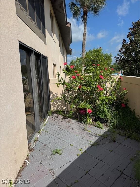 1069 Villa Dr Unit B103, Labelle, FL 33935 - view of patio / terrace