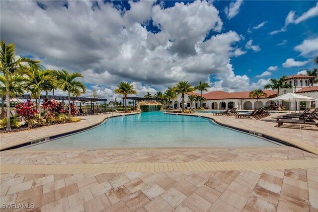 11592 Shady Blossom Dr, Fort Myers, FL 33913 - photo 32