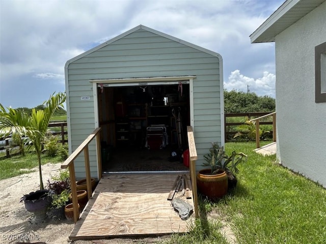 7005 Berwick Cir, Labelle, FL 33935 - view of garage