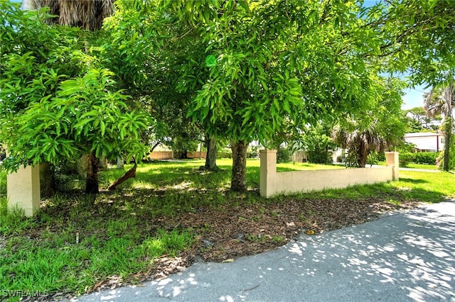 2960 Gordon St, Naples, FL 34112