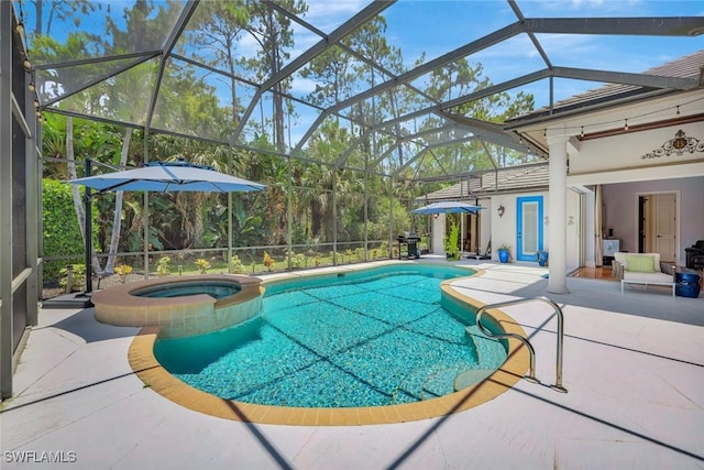 9833 Clear Lake Cir, Naples, FL 34109 - photo 3