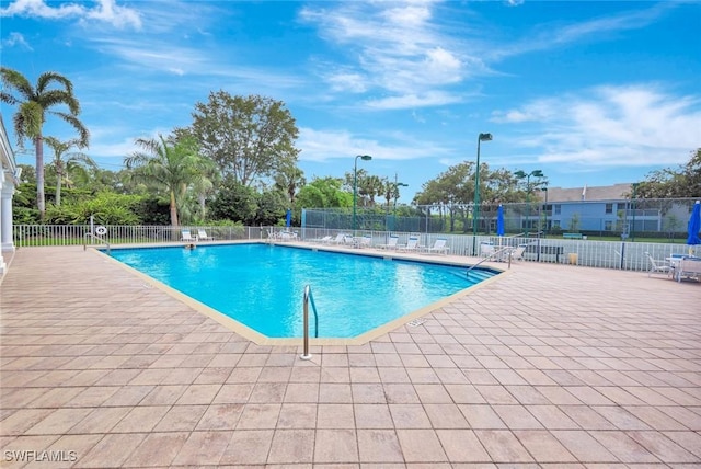 9833 Clear Lake Cir, Naples, FL 34109 - photo 33