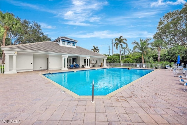 9833 Clear Lake Cir, Naples, FL 34109 - photo 34