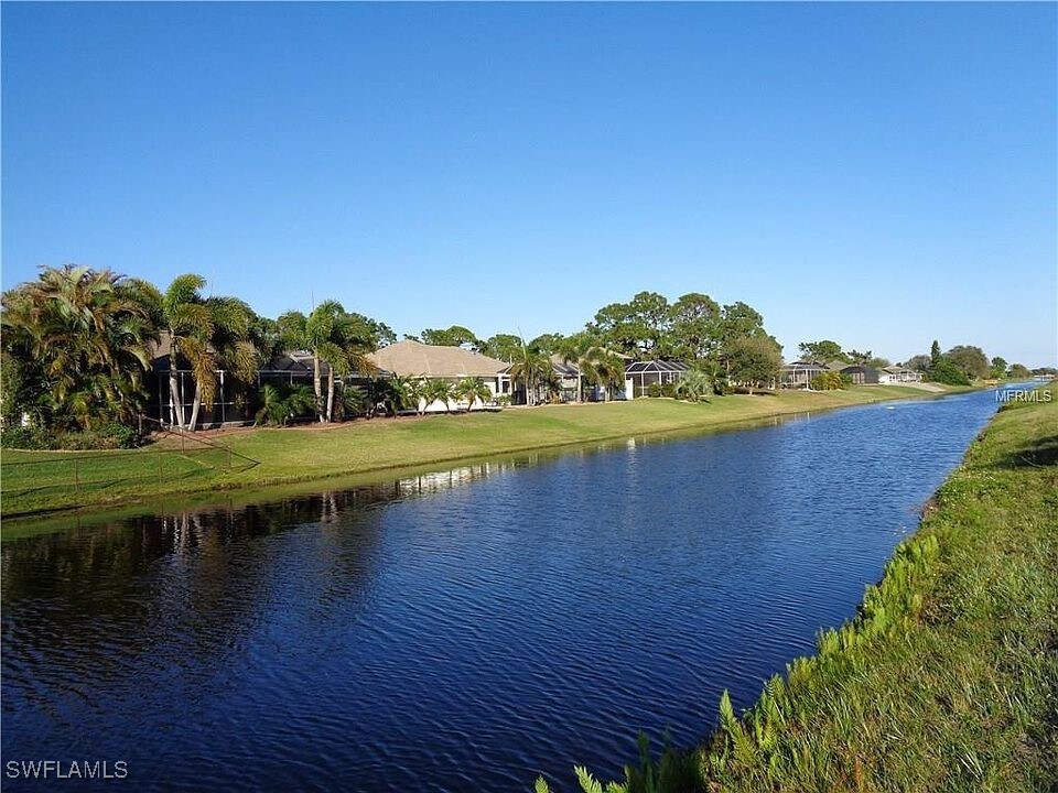 81 Medalist Rd, Rotonda West, FL 33947 - photo 2