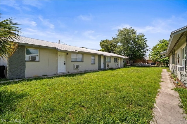 3215 Jeffcott St, Fort Myers, FL 33916 - photo 1