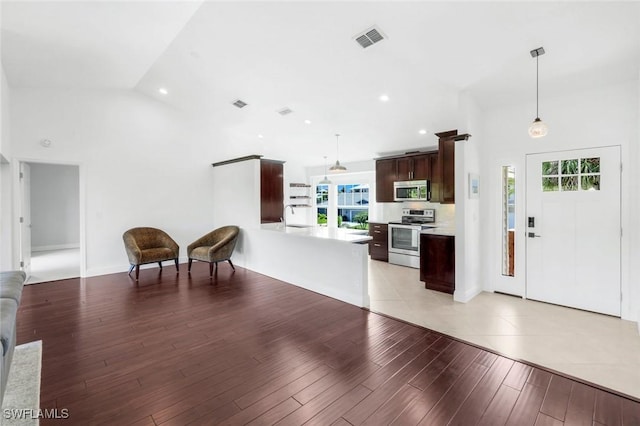 27136 Belle Rio Dr, Bonita Springs, FL 34135 - photo 4
