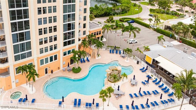 8771 Estero Blvd Unit 607, Fort Myers Beach, FL 33931 - view of pool
