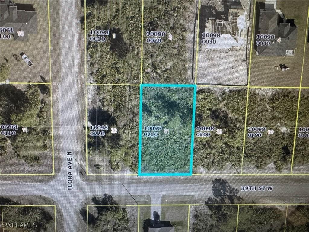 2618 39th St W, Lehigh Acres, FL 33971