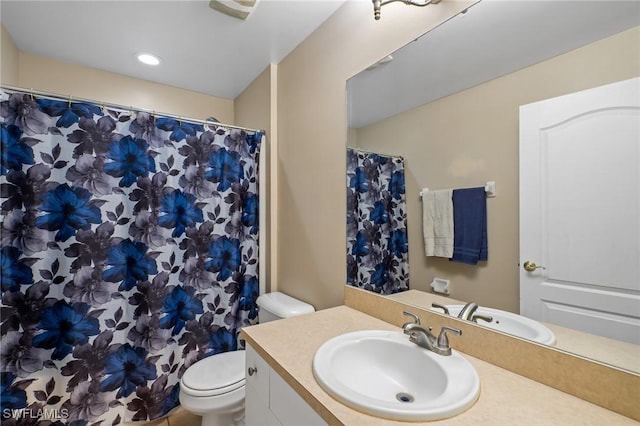 873 Spaulding St E, Lehigh Acres, FL 33974 - full bathroom featuring vanity and a shower with shower curtain