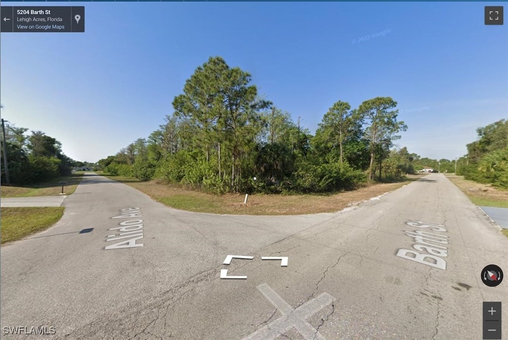 829 Alido Ave, Lehigh Acres, FL 33971