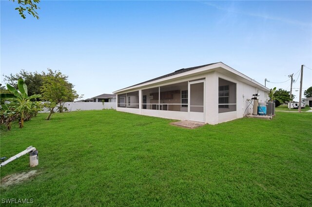1005 NE 2nd Ave, Cape Coral, FL 33909 - photo 36