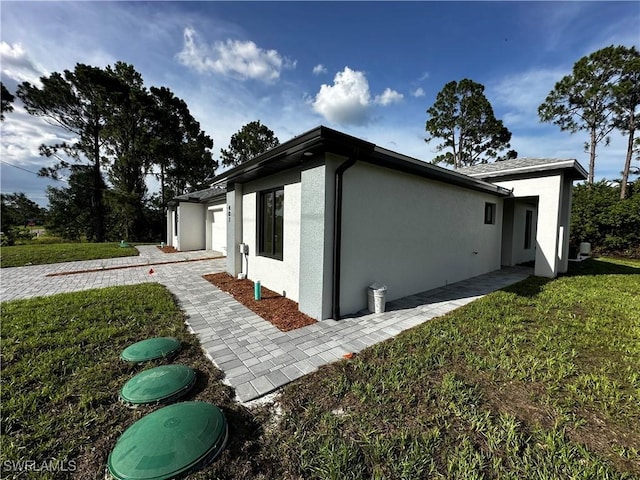 405-407 Chalet Ave S, Lehigh Acres, FL 33974 - photo 3