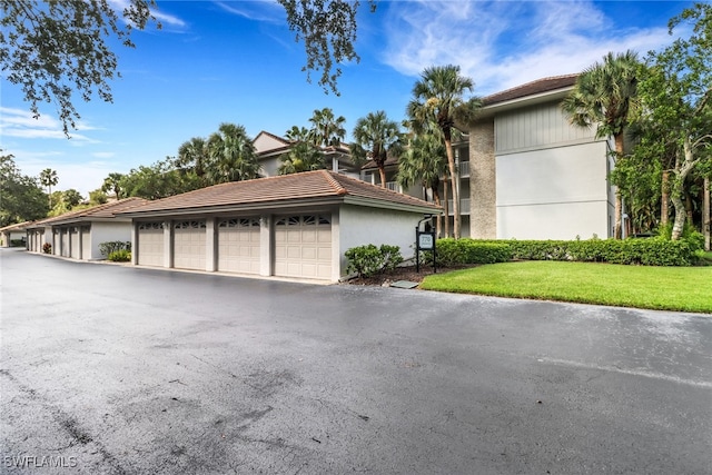 770 Waterford Dr Unit 202, Naples, FL 34113 - photo 2