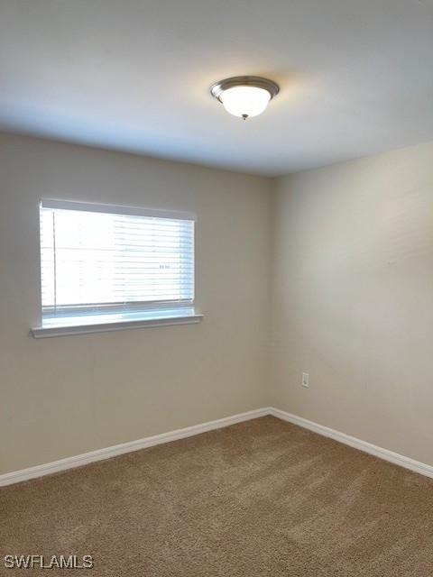 3757 Crofton Ct, Fort Myers, FL 33916 - photo 8