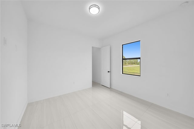542 Raintree St E, Lehigh Acres, FL 33974 - view of empty room