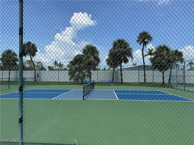 12573 Coconut Creek Ct, Fort Myers, FL 33908 - photo 36