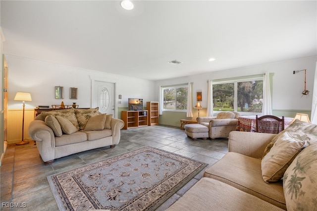 271 N Riverview St, Labelle, FL 33935 - photo 8