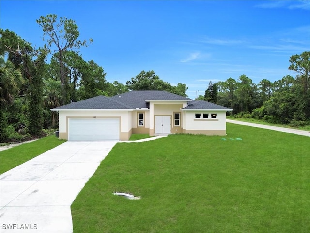 933 Anthony St E, Lehigh Acres, FL 33974 - view of front facade featuring stucco siding, a front lawn, a garage, driveway, and roof with shingles