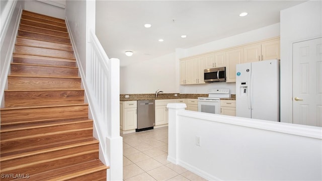 880 Hampton Cir, Naples, FL 34105 - photo 18