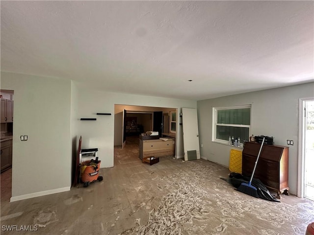 16940 Tarpon Way N, Fort Myers, FL 33917 - view of living room