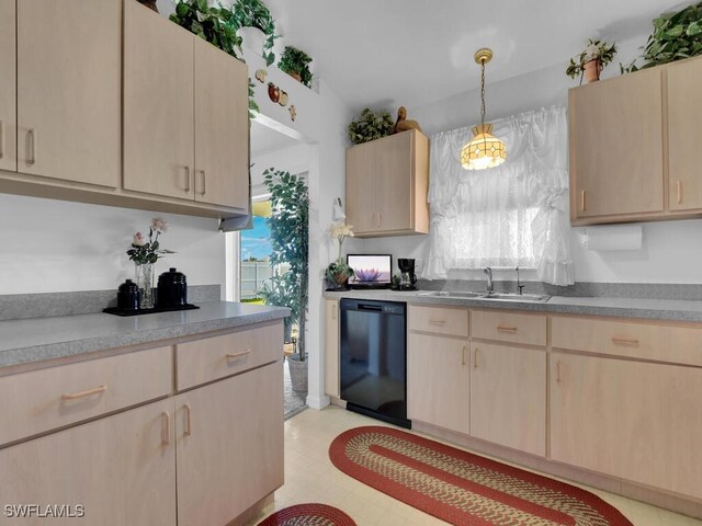 2214 NE 24th Ave, Cape Coral, FL 33909 - photo 4