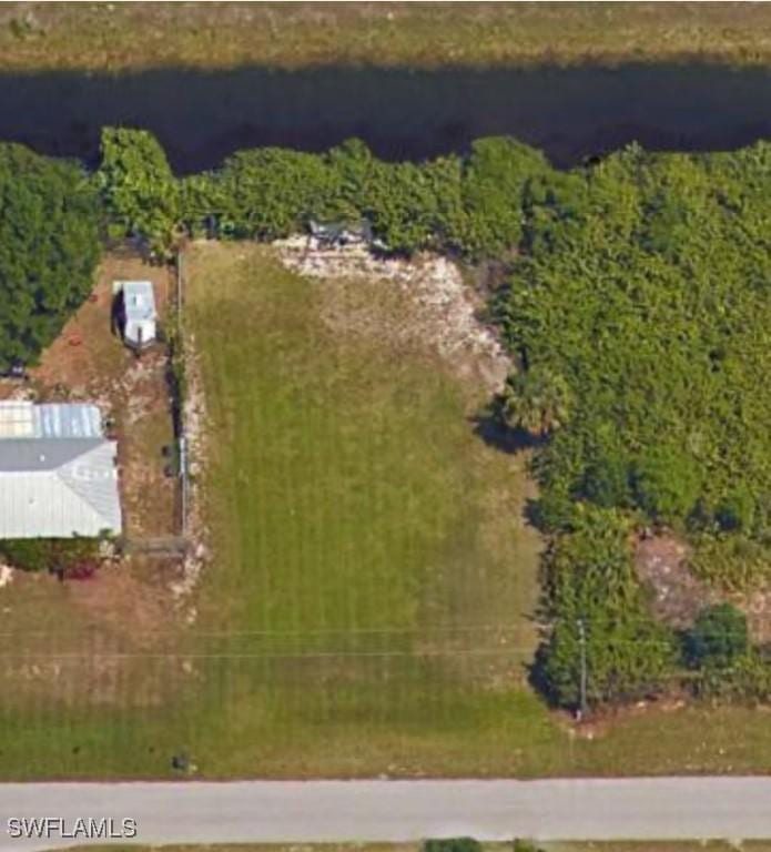 3746 Hyde Park Dr, Fort Myers, FL 33905 - photo 2