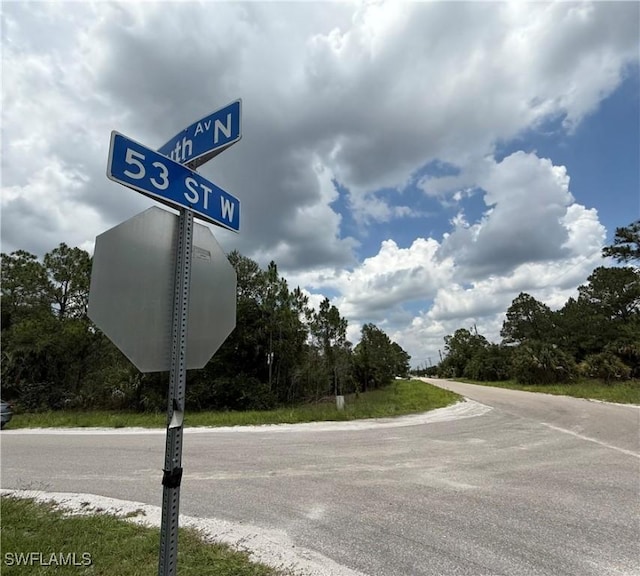 3304 53rd St W, Lehigh Acres, FL 33971