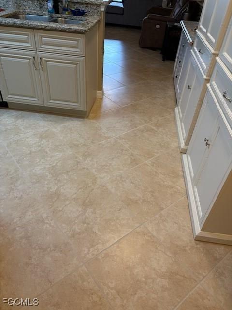 1064 Winding Pines Cir Unit 205, Cape Coral, FL 33909 - photo 4