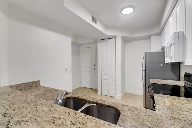 1100 Pine Ridge Rd Unit B103, Naples, FL 34108 - photo 3