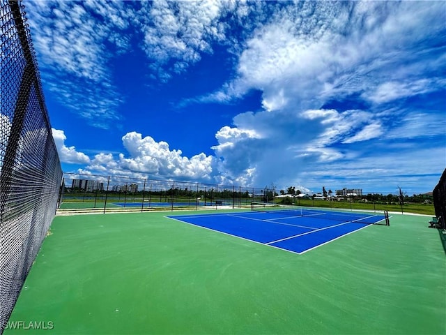4431 Bay Beach Ln Unit 522, Fort Myers Beach, FL 33931 - view of tennis court