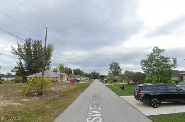 615 SW 26th Ter, Cape Coral, FL 33914 - photo 4