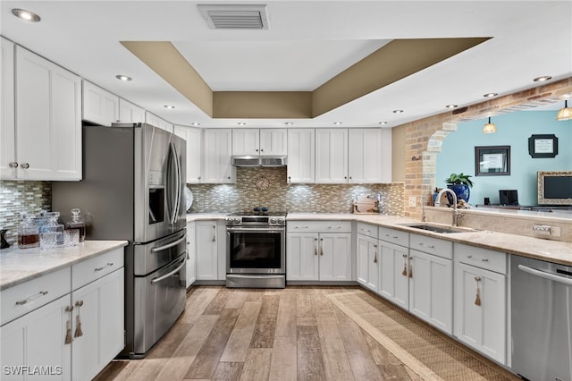107 Round Key Cir Unit E9, Naples, FL 34112 - photo 8