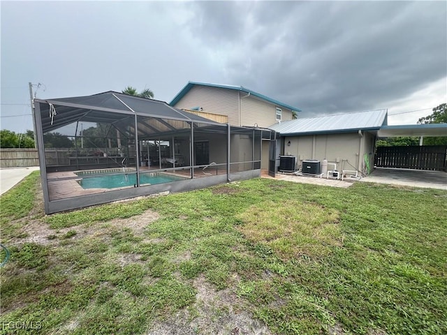 195 E Mariana Ave, North Fort Myers, FL 33917 - back of property