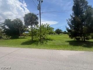 435 Monterey St, North Fort Myers, FL 33903 - photo 2