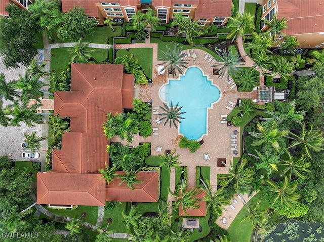 1170 Reserve Way Unit 107, Naples, FL 34105 - aerial view of a pool