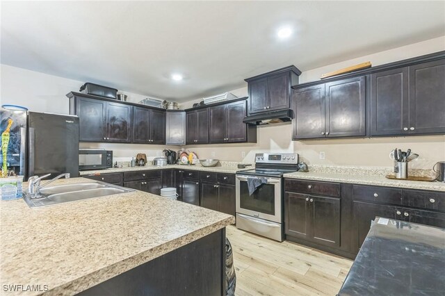 3566 Evans Ave, Fort Myers, FL 33901 - photo 18