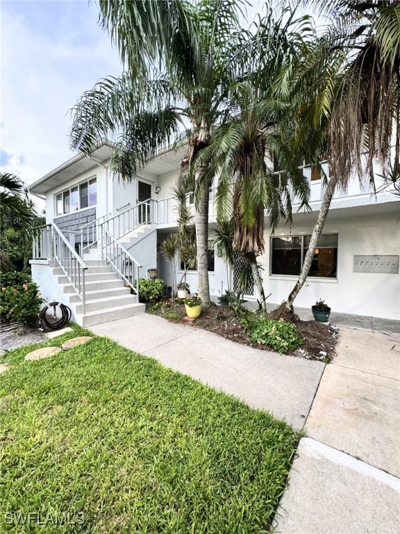 431 Van Buren St Unit E2, Fort Myers, FL 33916 - photo 1