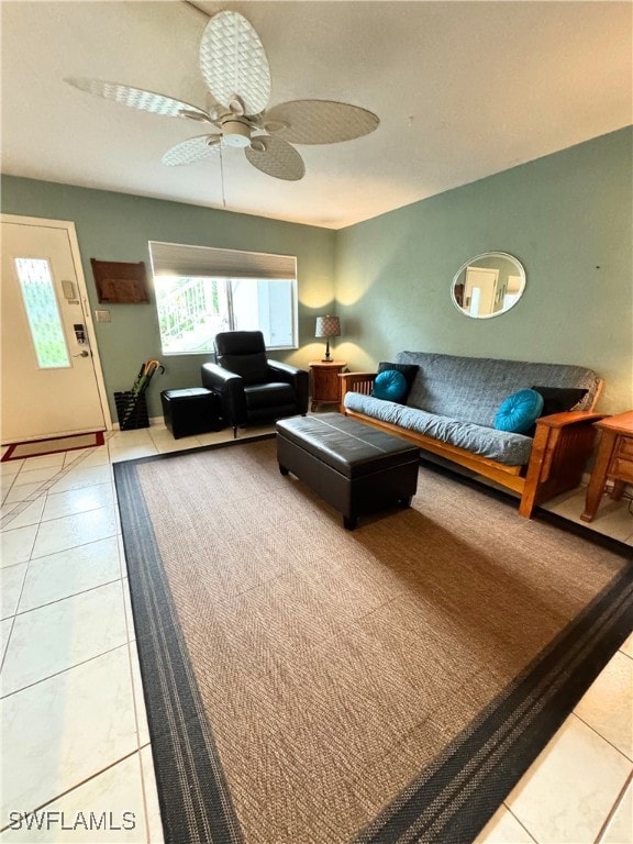 431 Van Buren St Unit E2, Fort Myers, FL 33916 - photo 4