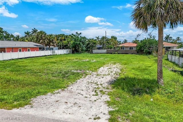 740 102nd Ave N, Naples, FL 34108