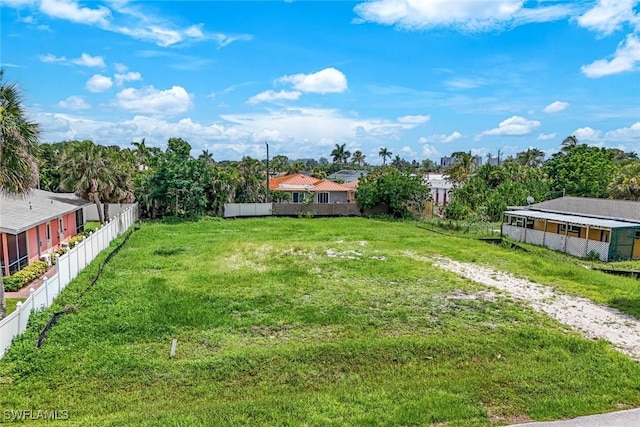 740 102nd Ave N, Naples, FL 34108