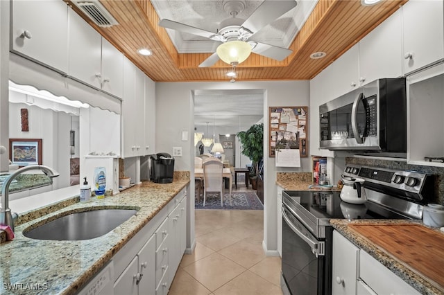 555 Park Shore Dr Unit B212, Naples, FL 34103 - photo 37