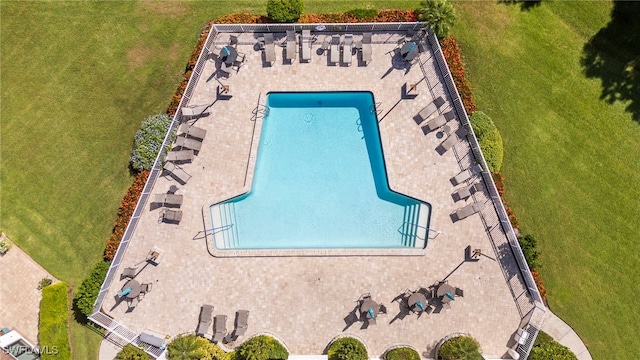 555 Park Shore Dr Unit B212, Naples, FL 34103 - photo 39